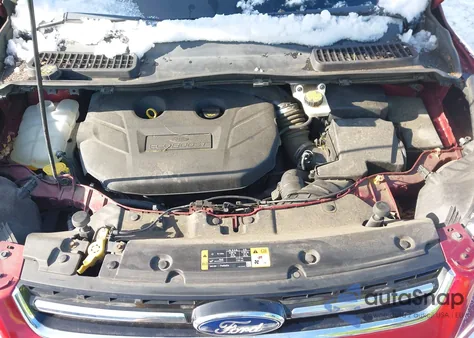 2016 Ford Escape Titanium из США, поврежденный, VIN 1FMCU9J97GUB84869